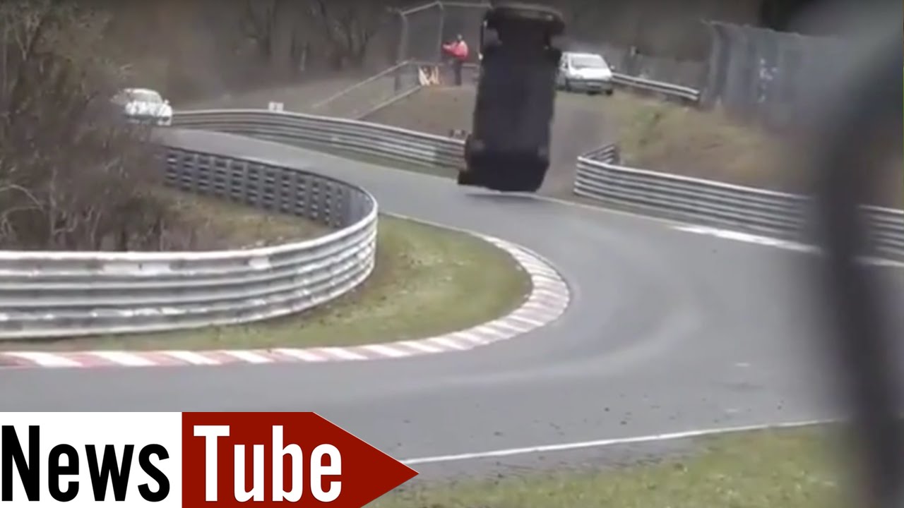 Nissan GT-R Nismo Horror Crash Nordschleife - YouTube