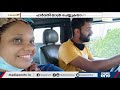 കേരളത്തിലെ 14 ജില്ലകളിലൂടെ ലിഫ്റ്റടിച്ച് പാര്‍വതിയുടെ ഒറ്റയാള്‍ യാത്ര hitchhiking