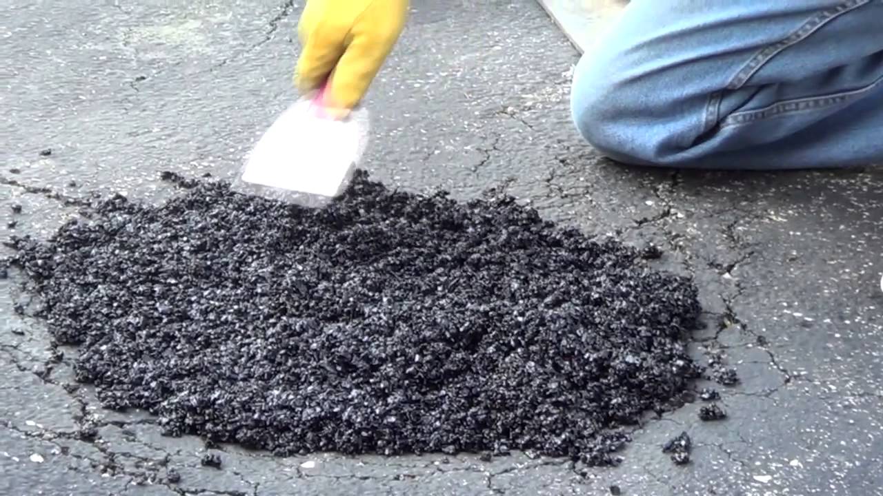 Driveway Pothole Repair - Asphalt Driveway Repair - YouTube