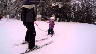 2.5 year old skiing for the first time