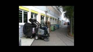 Karcher KM 105/110 R Operation Training: High dump into a container