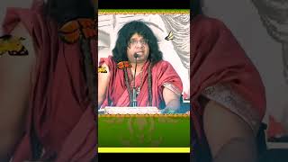 खुद से बड़ी उम्र की लड़की से शादी कभी मत करना | Acharya Shri Kaushik Ji Maharaj #shorts #ytshorts