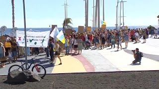 Manifestations contre le sur-tourisme aux Îles Canaries