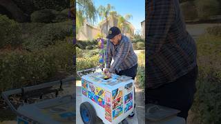 When MEXICANS Sell ICE CREAM 😂