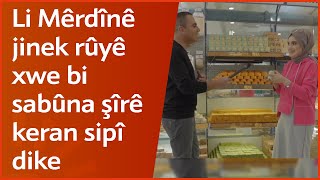 Li Mêrdînê jinek rûyê xwe bi sabûna şîrê keran sipî dike