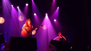 Lights - Toes LIVE ACOUSTIC