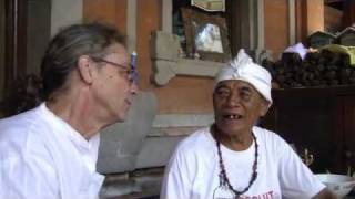 Ketut Liyer - Interview about Smiling Meditation