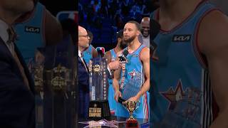 Steph Curry accepts the #NBAAllStar Kobe Bryant MVP trophy #KiaAllstarMVP