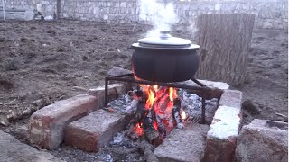 A MORNING, TEA IN THE GARDEN, A WALK IN THE VALLEY AND HOT STASSIVE IN THE EVENING