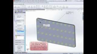Equi-spaced holes around rectangular flange in SolidWorks 2012