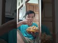 MAKAN KFC PAHA AYAM