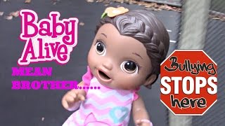 BABY ALIVE get a visit from her OK  BROTHER! The Lilly and Mommy Show! Baby Alive toy play