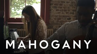 Flo Morrissey - If You Can't Love, This All Goes Away | Mahogany Session