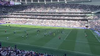 Spurs players celebrate with fans! Spurs 4 - 1 Southampton at Tottenham Hotspur Stadium! EPL