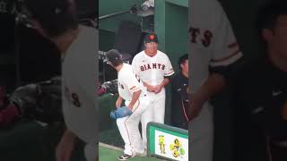 小林誠司の遊びをブロックする長野久義　楽しそうな2人　#小林誠司　#長野久義