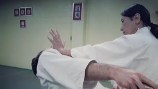 「塩田剛三 直伝のナイフの捌き」森師範 八 段 [ Mori Shihan Knife Technique ]  Aikido Yoshinkan Brisbane Dojo 合気道養神館 豪州道場