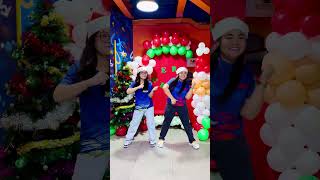 Andrei \u0026 Angeleigh spreading Christmas cheer with their festive dance moves! #merrychristmas 🎄🧑‍🎄