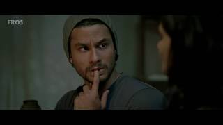 Kunal Khemu tries to Impress Puja Gupta | Go Goa Gone | Movie Scene