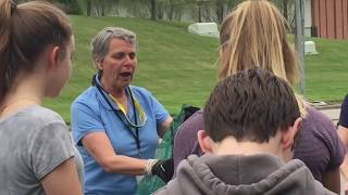 KC Water Shows Students How Litter Affects Creeks & Streams