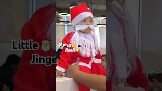 এত সুন্দর সান্তা🎅 দেখার ভাগ্য কার হয়। #christmas #everyone #santaclaus #cutebaby #youtubeshorts