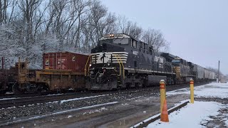 A Very Long Norfolk Southern Manifest Train (NS 179) w/ a Mid AND Rear DPU in the Snow!