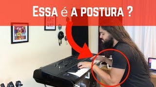 Postura correta pra tocar l Léo Carvalho