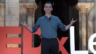 Vence el miedo a hablar en público y juega tu mejor papel | Alfonso Rivera | TEDxLeon