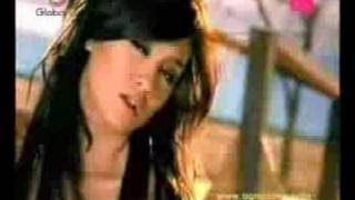 MATAHARIKU'' AGNES MONICA''