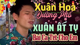 Bài Ca Tết Cho Em, Cánh Thiệp Đầu Xuân - Ca Sĩ Mù Xuân Hòa Hát Rong Đường Phố Đón Tết Nguyên Đán