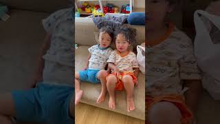 【アンパンマンが観たい2歳5ヶ月の双子】ママが来るのを待つ【双子育児】Twins 2 years and 5 months old who want to watch Anpanman