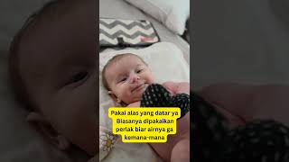 Cara memandikan bayi baru lahir yang belum lepas tali pusar