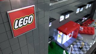 LEGO Factory with Full Interior – 10,000+ Pieces!