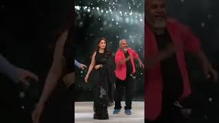 Feroz khan Anil Kapoor Salman Khan Madhuri Dixit Dance deewane My Name Is Lakhan Dance Performance