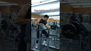 Free weight preacher curl vs machine preacher curl