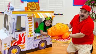 Jannie Pretend Play Cooking Giant Chicken With BBQ Food Truck Playset Toys