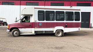 Lot 18 2002 Ford E450 Bus