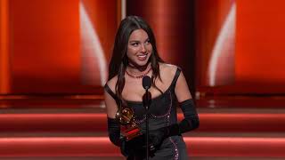 OLIVIA RODRIGO Wins Best Pop Vocal Album For ‘SOUR’ | 2022 GRAMMYs Acceptance Speech