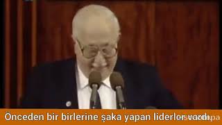 Erbakan ve demirel, mecliste gülen ınsanlar var