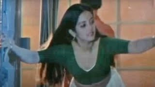 "നിന്റെ സൗന്ദര്യം മുഴുവൻ എനിക്ക് ഇന്ന് കാണണം..." | Malayalam Movie Scene | Kuyiline Thedi