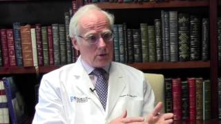 Can chiropractors treat lumbar spinal stenosis?  | Norton Neuroscience Institute