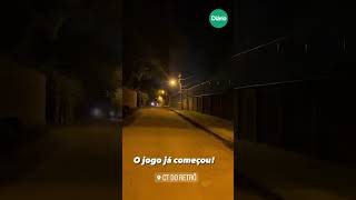 Vídeo mostra foguetório em frente a hotel e CT onde estão diretoria e elenco do Ceará