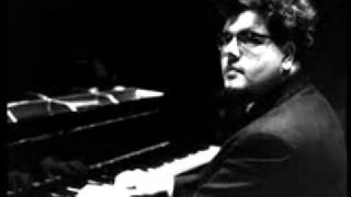 John Ogdon plays Rachmaninov Prelude in G minor Op. 23 No. 5