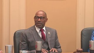 Historic night in Decatur as Tony Powers becomes first Black man to serve as mayor