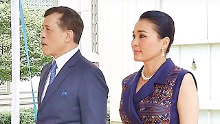 พระบาทสมเด็จพระเจ้าอยู่หัว สมเด็จพระนางเจ้าฯ พระราชทานพระบรมราชวโรกาสให้คณะบุคคลเฝ้าฯ [๖ ก.ค. ๒๕๖๓]