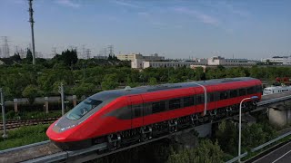 GLOBALink | Chinese manufacturer unveils new generation of commercial maglev train