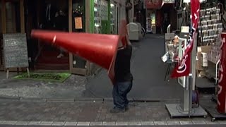 The Big Cone - Jackass: The Movie