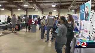 Job seekers make rounds at booming Central Florida job fair