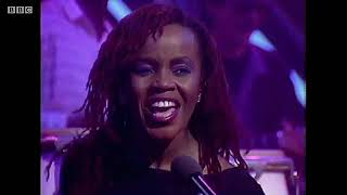 Billy Ocean  -  When the Going Gets Tough  - TOTP  -1986