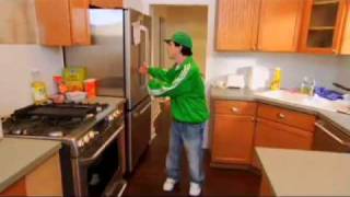 Seth Green gets Un-Broke Cribs style
