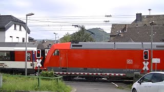 Bahnübergang Brohl-Lützing // German Railroad crossing // Duitse Spoorwegovergang